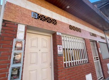 PH de 2 ambientes, Morón · En Venta PH Al Frente 2 Amb con Patio en Haedo Norte/ Palomar