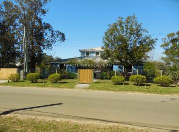 Foto1 · Casa en Venta de 3 Dorm. en La Barra, Punta del Este.
