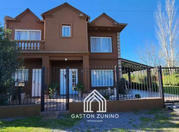 Casa de 6 ambientes, Mercedes · Venta de Hermosa Casa en Mercedes B