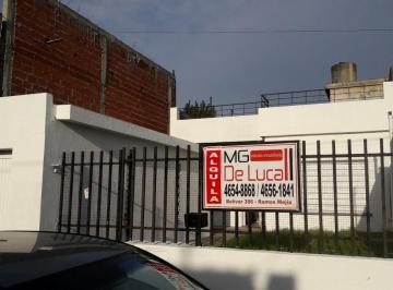 Casa de 3 ambientes, La Matanza · Oportunidad - Venta Casa 3 Ambientes Garage Fondo Terraza - Ramos Mejía.