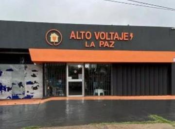 Local comercial · 200m² · 3 Cocheras · Alquiler Local Comercial, La Paz Canelones