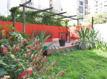 Jardin · 130 m² Cubiertos + 120 m² de Jardín con Pérgola y Patio