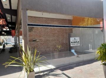 Local comercial · 22m² · Alquiler - Paseo Galeria Mitre