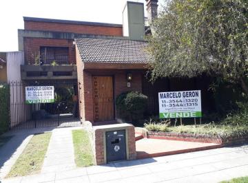 Casa · 210m² · 7 Ambientes · 2 Cocheras · Venta de Casa 7 Ambientes en San Miguel