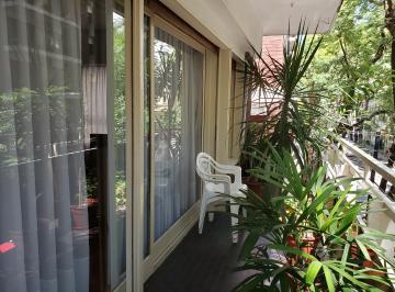 Departamento de 4 ambientes, Belgrano · 4 Ambientes y Dependencias. - Cochera, Seguridad 24 Hs.