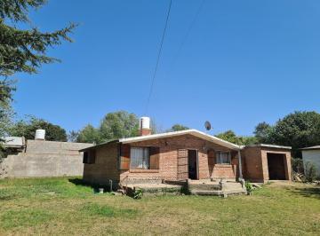 Casa · 144m² · 3 Ambientes · 1 Cochera · Casa en Venta Alta Gracia | 2 Dorm. | Lote Doble | ¡Oportunidad Única!