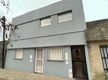 Casa , Rosario · Venta - Casa - 2 Dorm - 24 de Septiembre 2300