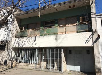 Casa de 4 ambientes, Rosario · Venta - Casa + Deposito - Virasoro 2100