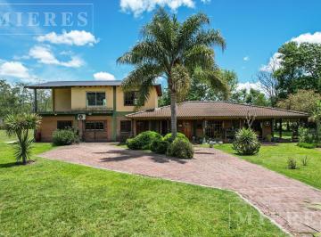 Casa · 350m² · 7 Ambientes · Casa en Venta en Calle Patricias Mendocinas en Ing. Maschwitz