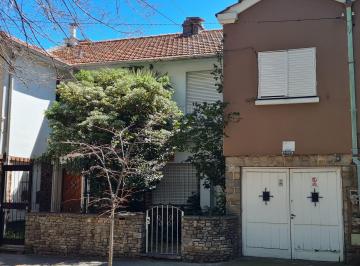 PH de 5 ambientes, Villa Devoto · Villa Devoto, Casa de 5 Ambientes con Gge y Fondo