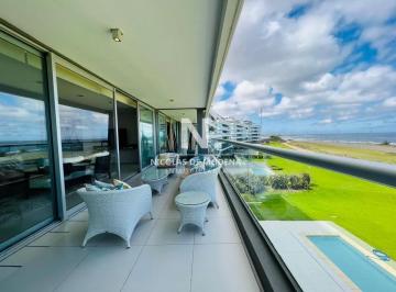 Foto1 · Venta de Departamento de 4 Dorm. en Suite