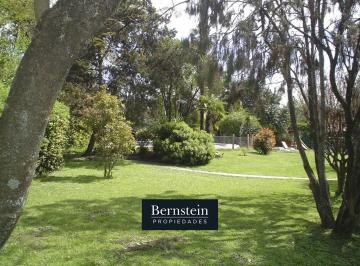 Casa · 160m² · 5 Ambientes · 4 Cocheras · Casa en Venta: Parque Leloir: 5 Ambientes: 2158 m²