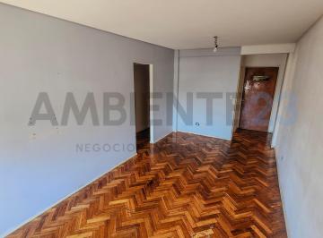 Departamento de 4 ambientes, Floresta · Av Rivadavia 8000 - Departamento de 4 Ambientes + Dependencia + Lav - Floresta