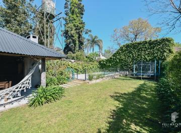 Casa de 7 ambientes, San Miguel · Casa con 6 Dorm. en Venta, Bella Vista