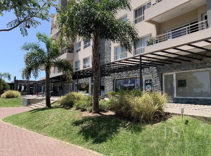 Local comercial · 48m² · 2 Ambientes
