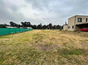 Terreno · 840m² · Venta Lote Interno Club de Campo Casuarinas de Pilar