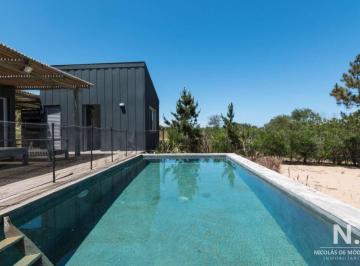 Foto1 · Venta de Casa de 3 Dorm. en Suite en Club del Mar Punta del Este