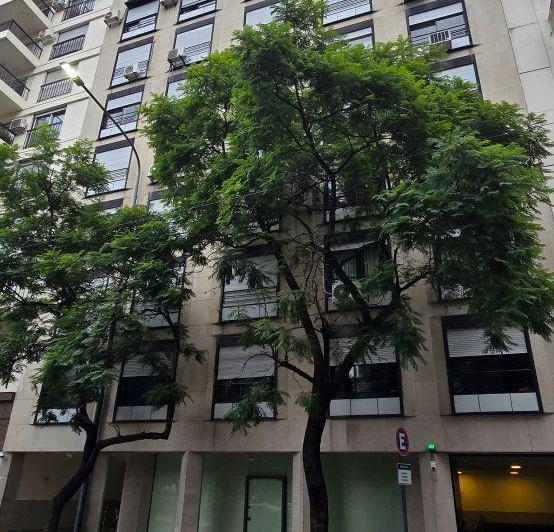 Departamento · 163m² · 6 Ambientes · 1 Cochera