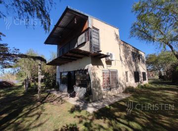Fachadas exteriores · Venta Casaquinta Sobre El Rio Cuenta con 2 Habitaciones Arroyo Leyes