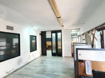 Oficina comercial · 162m² · Oficina Piso Completo 160 m² Oportunidad! Montevideo y Cordoba.