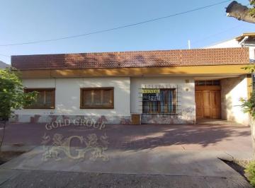 Casa de 5 ambientes, San Rafael · Gold Group Vende Práctica Casa / Paunero 720