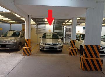 Garage · 14m² · 1 Cochera · Venta Cochera Echesortu Iriondo 1400