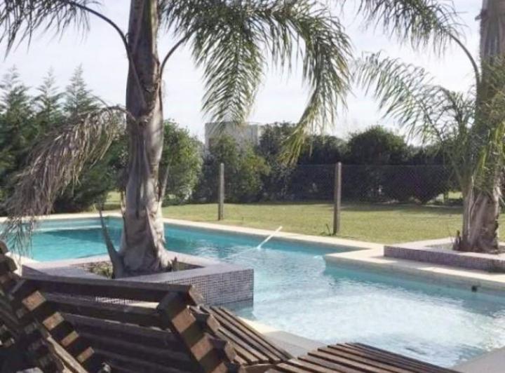 Casa · 227m² · 4 Ambientes