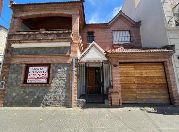 Casa · 175m² · 5 Ambientes · 1 Cochera · Casa 4 Ambientes Alquiler Ramos Mejia