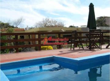 Foto1 · Alquiler y Venta de de Casa de 4 Dorm. en Punta del Este
