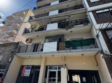 YAR-YA4-23200_2 · Departamento 2 Ambientes. | Av La Plata 3331