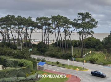Foto1 · Venta y Alquiler Apartamento 2 Dorm. Edificio Paramount Punta del Este