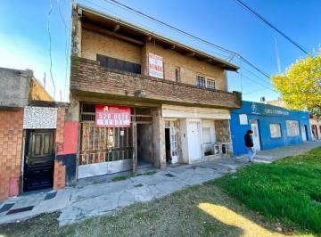 Casa · 163m² · 5 Ambientes · 5 Cocheras · Casa Venta 4 Dorm. Planta Baja Cochera a Reciclar