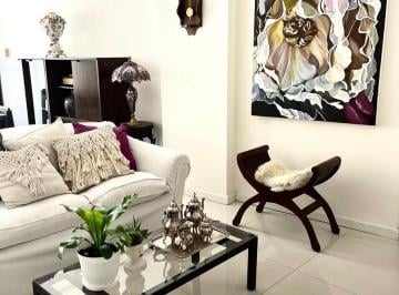 Departamento · 57m² · 3 Ambientes · Espectacular Departamento de 3 Ambientes en Recoleta con Cochera