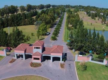 Casa · 105m² · 5 Ambientes · 2 Cocheras · Casa Alquiler Temporario - Club Miralagos