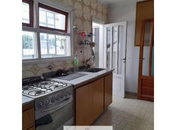 Casa de 4 ambientes, Mar del Plata · Retasada - Casa con Cuatro Ambientes y Dos Locales!