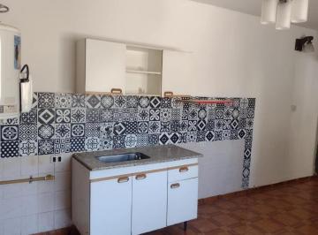 Casa · 60m² · 3 Ambientes · Alquilo Casa en Saldan 2 Dorm.