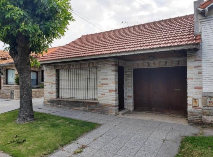 Casa · 120m² · 2 Ambientes