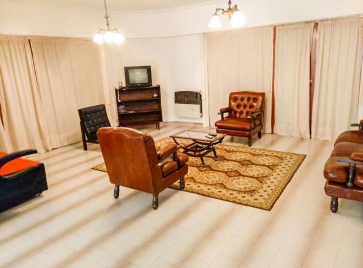 Departamento · 390m² · 5 Ambientes · 1 Cochera