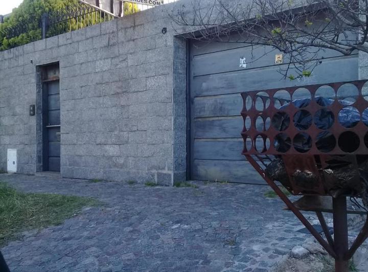 Casa en venta en Lomas de Zamora · 3 ambientes