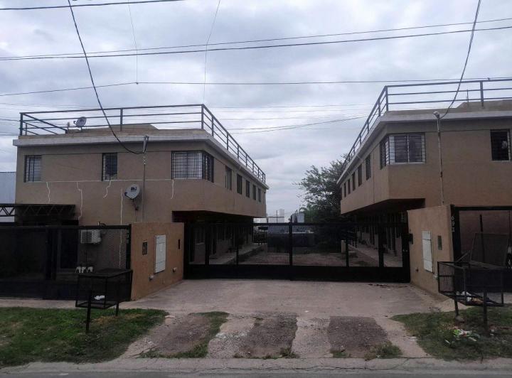 Casa · 50m² · 4 Ambientes · 1 Cochera
