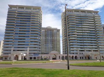Foto1 · Apartamento de 3 Dorm. + Dependencia de Servicio en Torre Imperiale, Punta del Este