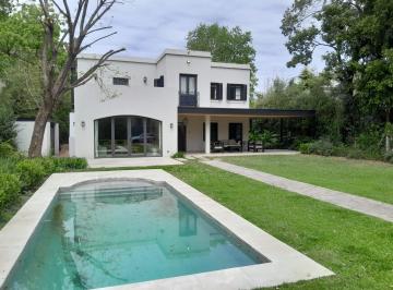 Casa de 9 ambientes, San Isidro · Casa en Alquiler en El Corazon de Las Lomas Para El Verano 2027