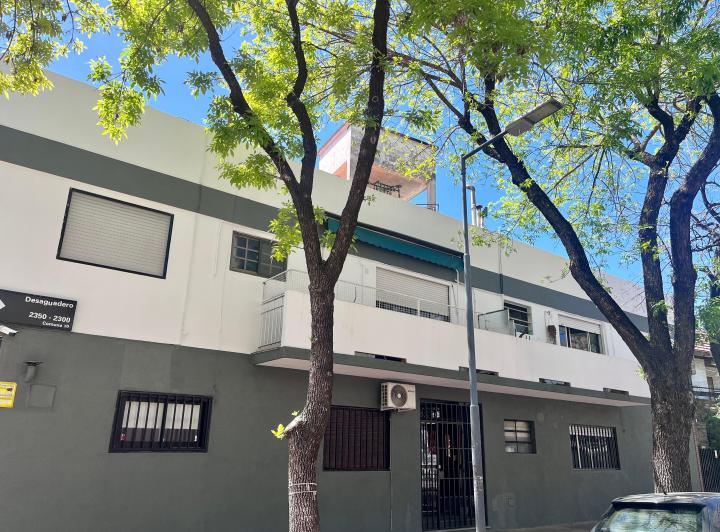 Departamento en Alquiler en Monte Castro