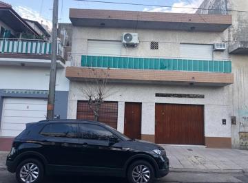 FRI-FZ1-895_2 · Venta Casa 4 Ambientes en Gerli, Avellaneda. Oportunidad!