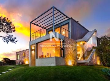 Foto1 · Se Vende Casa en Manantiales de 4 Dorm.