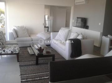 Foto1 · Brava, Apartamento de 3 Dorm. Más Dependencia