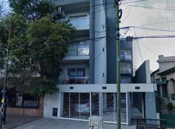 FRENTE · Departamento Al Frente con Balcon y Cochera Cubierta, Av Brown Casi Cerrito