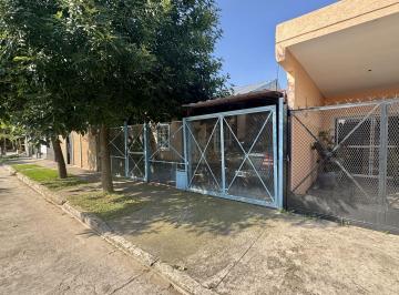 YAR-YAR-22823_2 · Casa 3 Ambientes. | Av Marquez 2521
