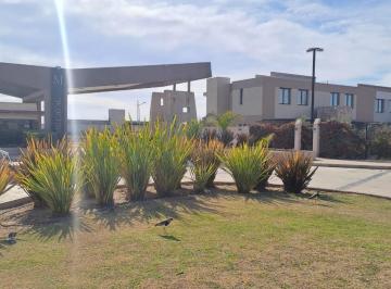 Terreno · 476m² · Greenwood Vende Lote Central de 476 m² en Barrio Privado Milcayac 1