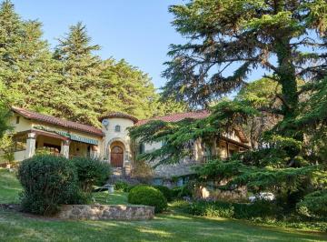 Casa de 10 ambientes, La Cumbre · Casa en Venta La Cumbre. Zona Golf.